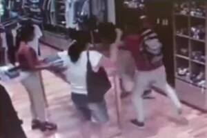 La agresión de un cliente al vendedor de un local de ropa de Boedo