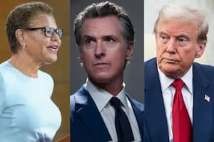 La alcaldesa de Los Ángeles, Karen Bass, apoyó la estrategia de Gavin Newsom y cuestionó las medidas de Donald Trump en Washington D.C.