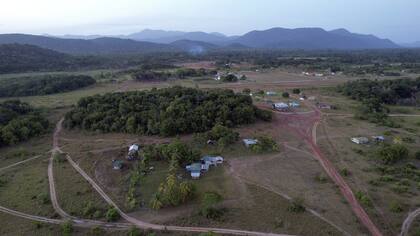 La aldea de Surama en el área de Rupununi, en el Esequibo, un territorio de Guyana en disputa con Venezuela, el sábado 18 de noviembre de 2023. (AP/Juan Pablo Arraez)