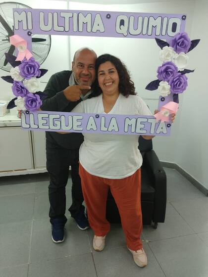 La alegría al terminar las quimios.