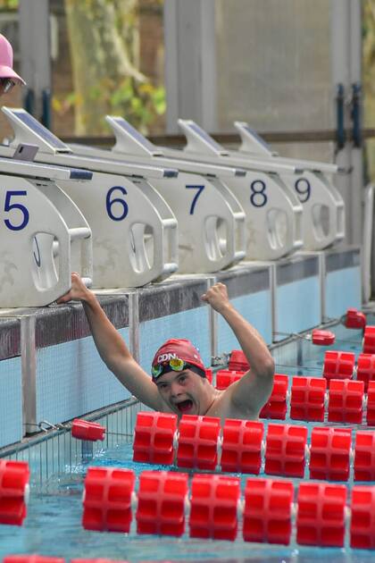 La alegría de Bauti Bal por llegar a la meta en una competencia de natación
Foto: Gentileza Silvana De Paoli