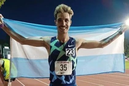 La alegría de Bruno con una bandera argentina en California en abril contrasta con el impacto que sintió al ser notificado de una suspensión por un positivo de EPO.