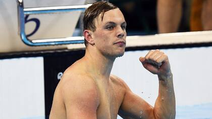 La alegría de Chalmers, tras ganar los 100 metros libres a los 18 años