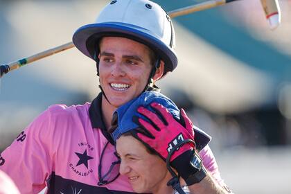 La alegría de Cruz Heguy, que está ante su primera final del Abierto de Palermo: mostró solidez y coraje en defensa