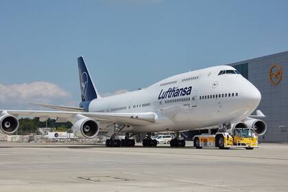 La alemana Lufthansa, todavía sin fecha definida de regreso, operará menos frecuencias en la ruta a Buenos Aires