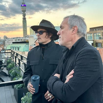 La amistad entre el Corcho Rodríguez y Johnny Depp inicio en el año 2010