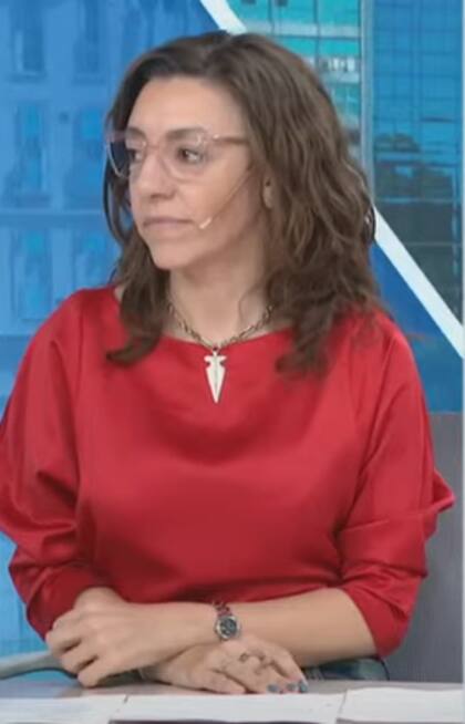 La analista política Lara Goyburu en LN+