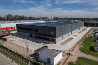 Richmond recibió la habilitación para la planta de vacunas que iba a producir la Sputnik V