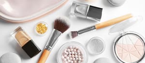 La Anmat prohibió el uso y comercialización de cosméticos infantiles