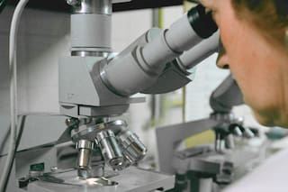 La Anmat dio de baja la habilitación de otros dos laboratorios