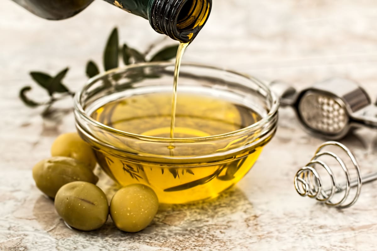 ¡Aceite de Oliva Falso! Anmat Prohíbe Venta Nacional Urgente