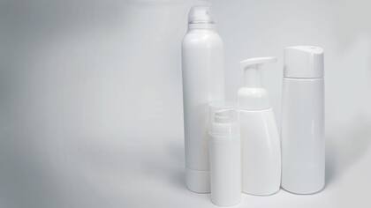 La Anmat prohibió tres marcas alisadoras para el pelo.