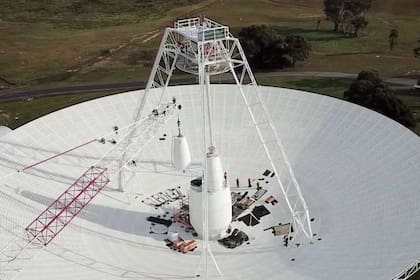 La antena de la Estación del Espacio Profundo 43, ubicada en Canberra es la única capaz de comunicarse con la Voyager 2