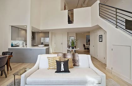 La antigua casa de la candidata a la presidencia de Estados Unidos se ubica en el piso de un edificio boutique en el vecindario South of Marke