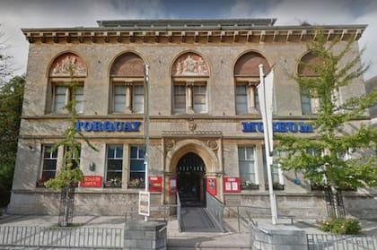 La aparicióin del espectro femenino se encontró en la exhibición Old Devon Farmhouse, que recrea una casa de granja de la época victoriana con muebles auténticos y antiguos