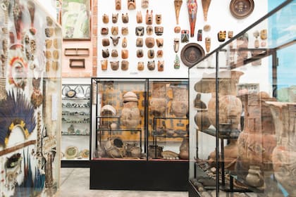 La apasionante y ecléctica colección de Juan Santiago Bouchon data de 1969.