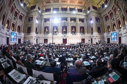 La apertura de Sesiones Ordinarias del Congreso es una atribución y un deber presidencial  Foto: Charly Diaz Azcue / Comunicacion Senado.