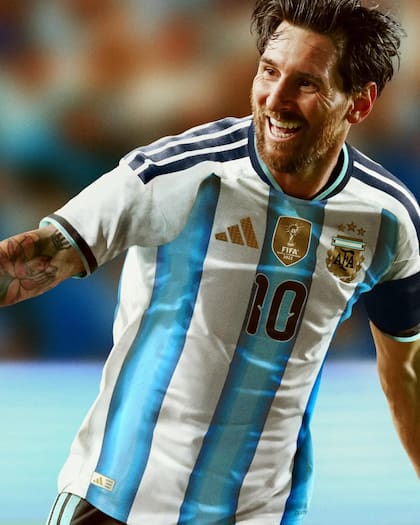 La argentina debutará en el Mundial con la camiseta titular (Foto: Instagram @adidasar)
