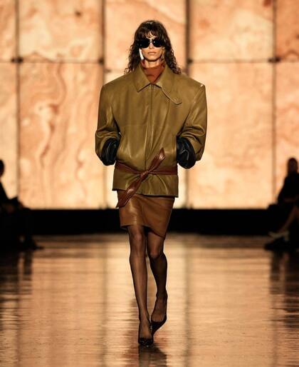 La argentina Mica Argarañaz, favorita de Saint Laurent