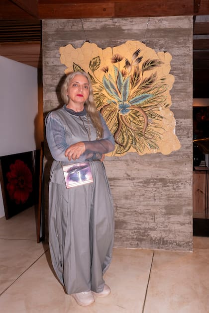 La artista Nicola Costantino y su serie de murales invertidos