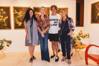 La artista Silvana Muscio, Paola Marzotto, Pablo Lapadulla y Nuria Kello