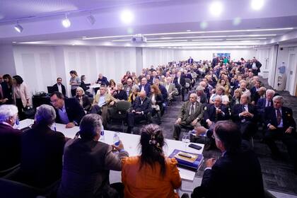La asamblea de socios de la SRA reeligió a la lista Movimiento Compromiso Federal para dirigir por un periodo de dos años más a la entidad
