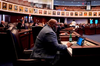 La Asamblea Legislativa de Florida aprueba un nuevo mapa electoral favorable a los republicanos