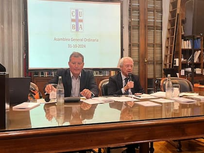 La asamblea ordinaria en la que se designaron dos mujeres en la comisión directiva de CUBA