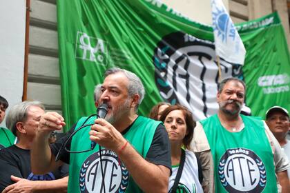 La asociación de Trabajadores del Estado criticó las medidas de Javier Milei