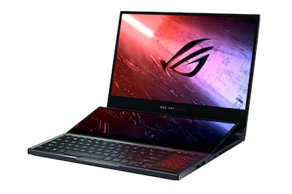 La Asus ROG Zephyrus Duo 15 permite elegir entre una pantalla principal Full HD a 300 Hz o 4K a 60 Hz; el panel inferior se levanta para facilitar el flujo de aire