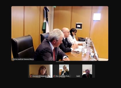 La audiencia de cesura en la que se fijó el monto de la pena contra el periodista Emiliano Gatti, que siguió el proceso de manera virtual desde Bahía Blanca