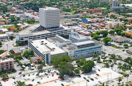 La audiencia sobre el acceso de los migrantes al sistema de Florida se lleva a cabo en el Miami Dade College