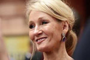 J. K. Rowling donará más de un millón de dólares para ayudar a los huérfanos ucranianos