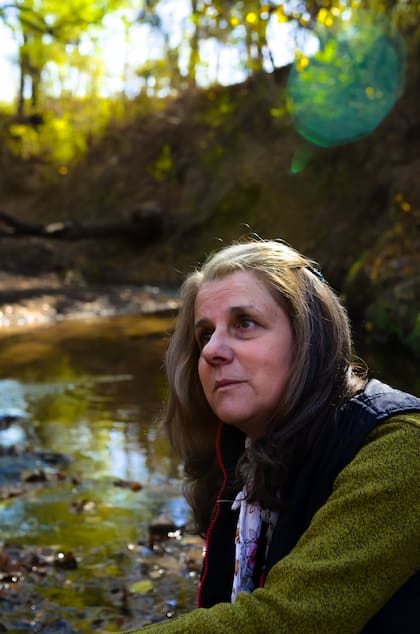 La autora del libro "La búsqueda de Hubertus", Elisa Pardo es docente jubilada y escritora.