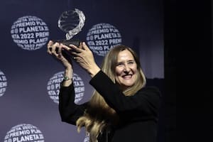 La bestseller española Luz Gabás ganó un millón de euros con una novela histórica