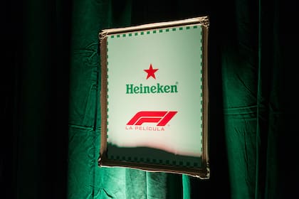 La avant premiere de "F1:La Película" se vistió de verde de la mano de Heineken.