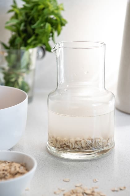 La avena es uno de los elementos clave de un botiquín de belleza natural