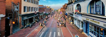 La avenida Maryland es la vía principal del centro histórico de Annapolis (visitannapolis)