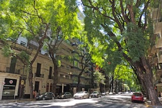 El departamento de Adorni está a metros de la avenida más top de Caballito