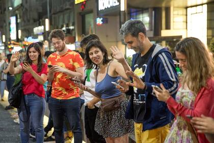 La aventura comienza en la zona peatonal de la avenida Corrientes