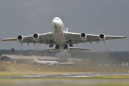 La aviación representa el 2,5% de las emisiones mundiales de carbono, pero la demanda de vuelos aumentará