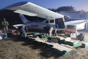 Interceptaron un avión con 400 kilos de cocaína en el norte de Santa Fe