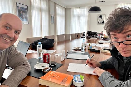 La baja de decretos con facultades delegadas apunta al plan que lleva adelante Sturzenegger