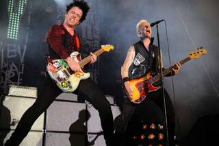 Green Day vuelve al disco con el adelanto de "Father of all..."
