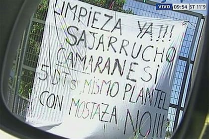 La bandera de la hinchada de Racing