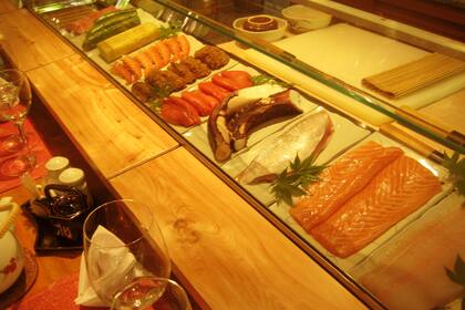 La barra de sushi de Kitayama, antes de la pandemia uno de los lugares favoritos para cenar