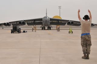 EE.UU. ordena la evacuación parcial de su mayor base militar en Medio Oriente tras las amenazas de Irán