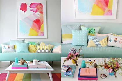 La base de la decoración es el color menta del sofá. Alrededor de este tono se definieron los distintos elementos que completaron el espacio: desde la lámina impresa colgada en la pared, pasando por la alfombra y los almohadones, hasta los libros y las flores que decoran la mesa ratona