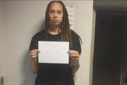 La basquetbolista Brittney Griner se enfrenta a una condena de diez años de prisión, si es declarada culpable por las autoridades en Rusia