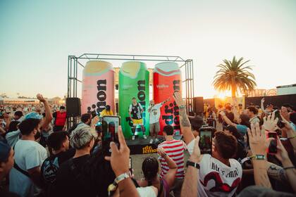 La batalla entre Brasita vs. Tata el día dos del Lollapalooza.